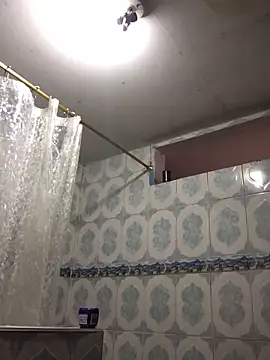 Miss oliviaa online show from September 20, 2025, 1:16 pm