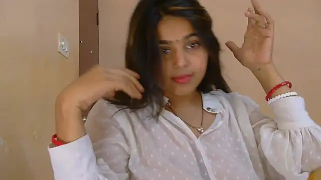 Snapshot of Sweet-Rani chatting on April 9, 2026, 4:57 pm Sweet-Rani online show from April 9, 2026, 4:57 pm