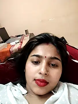 Snapshot of Sweet-Rani chatting on April 13, 2026, 4:55 pm Sweet-Rani online show from April 13, 2026, 4:55 pm