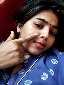 Snapshot of Sweet-Rani chatting on April 12, 2026, 4:32 pm Sweet-Rani online show from April 12, 2026, 4:32 pm