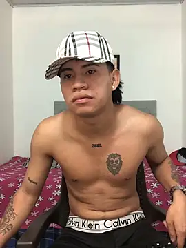 Snapshot of logannth chatting on March 12, 2026, 9:19 pm logannth online show from March 12, 2026, 9:19 pm