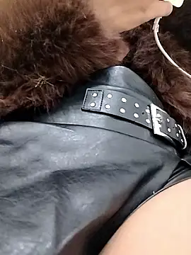 fofinhaa12 online show from January 7, 2026, 8:25 pm