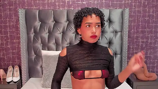 Snapshot of TOKIONAIANA chatting on January 14, 2025, 10:06 am TOKIONAIANA online show from January 14, 2025, 10:06 am