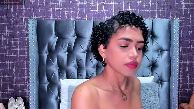 Snapshot of TOKIONAIANA chatting on February 12, 2025, 10:14 am TOKIONAIANA online show from February 12, 2025, 10:14 am