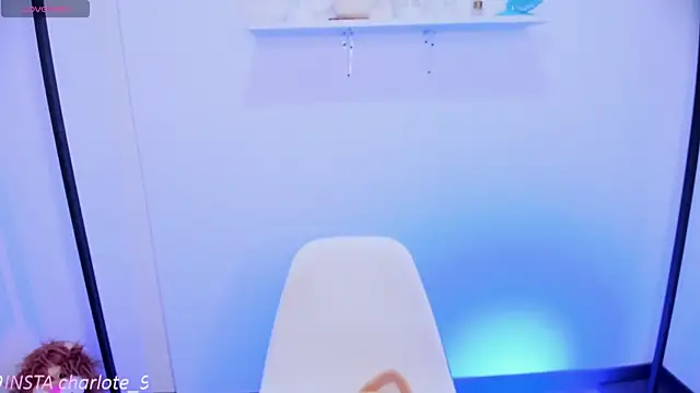 kristynmassey online show from December 3, 2024, 1:25 am