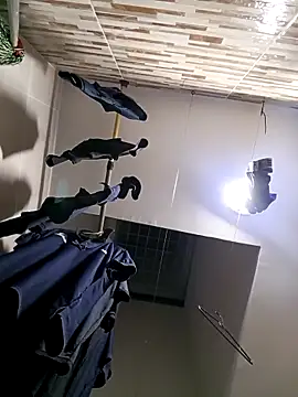 Snapshot of MirandaSoto chatting on January 6, 2026, 3:43 am MirandaSoto online show from January 6, 2026, 3:43 am