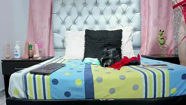 Snapshot of veneno_hot chatting on October 2, 2025, 1:03 pm veneno hot online show from October 2, 2025, 1:03 pm