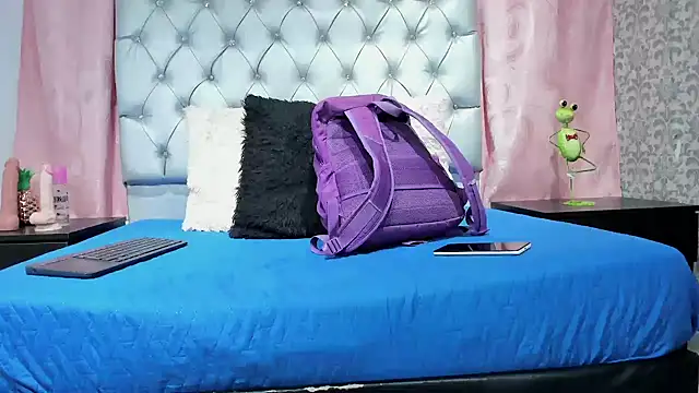 Snapshot of veneno_hot chatting on September 27, 2025, 12:55 pm veneno hot online show from September 27, 2025, 12:55 pm