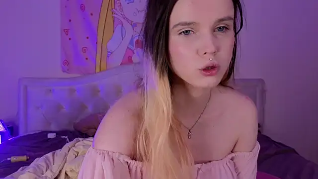 Snapshot of HanaMitsuri chatting on October 3, 2025, 7:37 pm HanaMitsuri online show from October 3, 2025, 7:37 pm