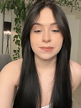  SweetCandyy online show from February 10, 2025, 9:15 pm