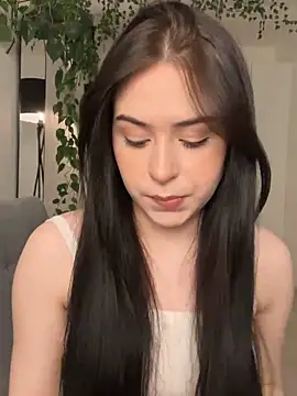  SweetCandyy online show from March 20, 2025, 9:13 pm