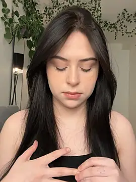  SweetCandyy online show from February 18, 2025, 9:31 pm