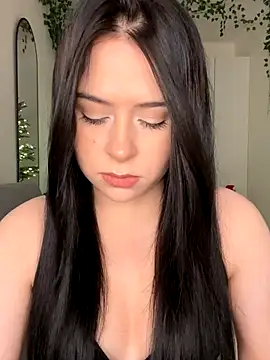 Snapshot of _SweetCandyy chatting on December 4, 2025, 8:19 pm SweetCandyy online show from December 4, 2025, 8:19 pm