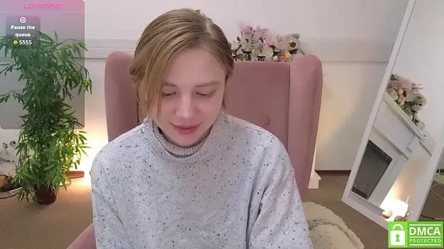 Snapshot of MirraBellanta chatting on April 28, 2026, 11:31 pm MirraBellanta online show from April 28, 2026, 11:31 pm