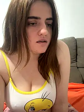 Snapshot of Ladysofiaxxx chatting on December 19, 2025, 9:55 am Ladysofiaxxx online show from December 19, 2025, 9:55 am