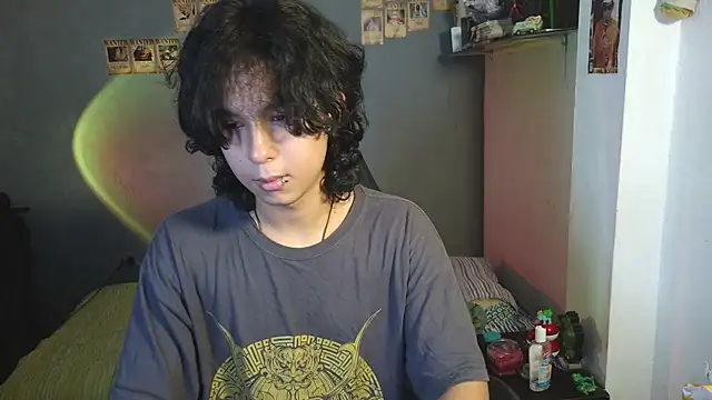Snapshot of kairozz chatting on February 24, 2025, 4:15 pm kairozz online show from February 24, 2025, 4:15 pm