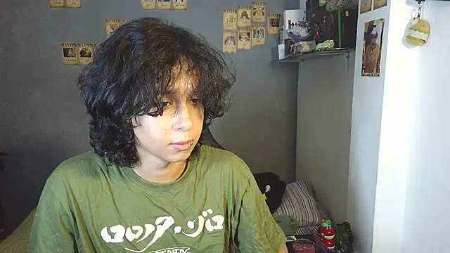 Snapshot of kairozz chatting on February 23, 2025, 8:44 pm kairozz online show from February 23, 2025, 8:44 pm