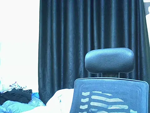 Horny-slut  online show from March 23, 2026, 4:07 pm