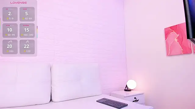 Snapshot of RenataJhonson_ chatting on September 10, 2025, 5:39 am RenataJhonson online show from September 10, 2025, 5:39 am