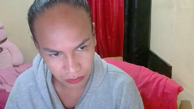 Snapshot of Indaypakay_ts chatting on December 1, 2025, 9:37 pm Indaypakay ts online show from December 1, 2025, 9:37 pm