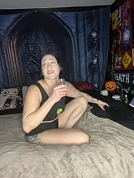 Snapshot of Luluof chatting on February 25, 2026, 5:29 am Luluof online show from February 25, 2026, 5:29 am