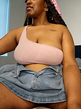 FKAGoddess online show from March 4, 2025, 10:27 pm