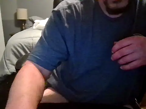 Snapshot of Curved4Pleasure chatting on March 10, 2026, 5:44 am Curved4Pleasure online show from March 10, 2026, 5:44 am