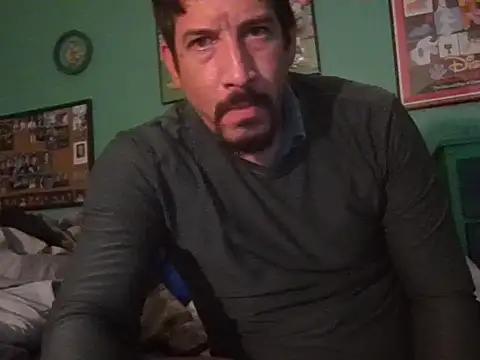 Snapshot of Curved4Pleasure chatting on January 14, 2026, 2:09 pm Curved4Pleasure online show from January 14, 2026, 2:09 pm