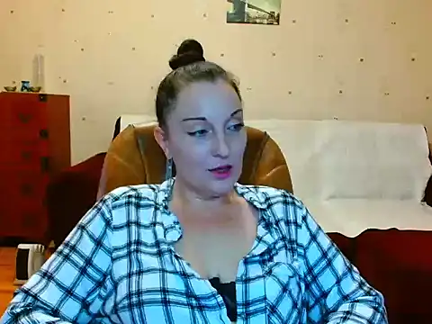 Snapshot of Alice3694 chatting on January 15, 2026, 6:39 am Alice3694 online show from January 15, 2026, 6:39 am