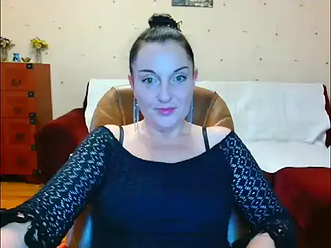 Snapshot of Alice3694 chatting on November 29, 2025, 8:36 am Alice3694 online show from November 29, 2025, 8:36 am