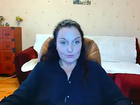 Snapshot of Alice3694 chatting on November 3, 2025, 7:02 am Alice3694 online show from November 3, 2025, 7:02 am