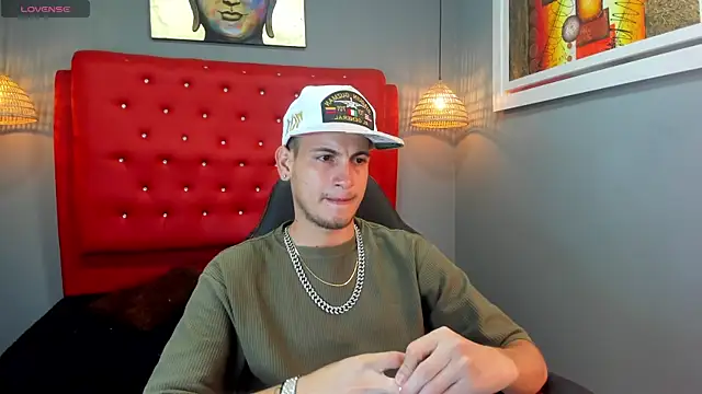 Cerokershelby online show from February 13, 2025, 9:17 pm