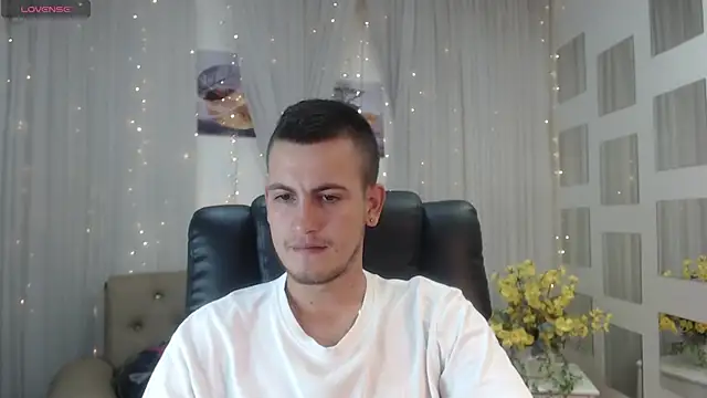 Cerokershelby online show from January 5, 2025, 7:28 pm