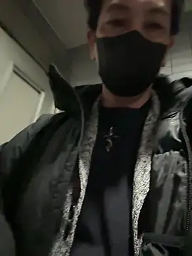 Hideen-real-face online show from February 16, 2026, 12:37 pm