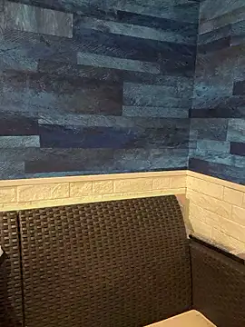 Hideen-real-face online show from February 14, 2026, 11:21 am