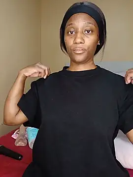 Snapshot of Lucy_Blacksilk chatting on June 11, 2026, 9:45 pm Lucy Blacksilk online show from June 11, 2026, 9:45 pm