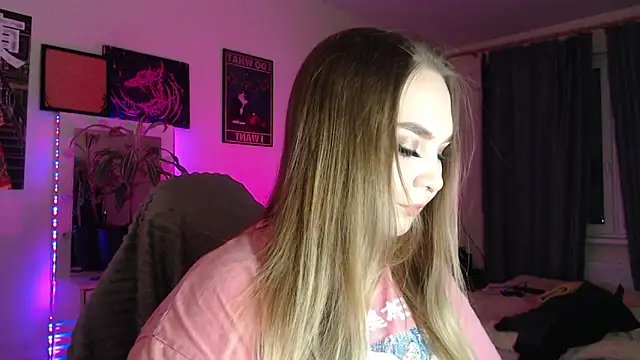 Snapshot of Greeenfriends6969 chatting on November 12, 2025, 10:02 pm Greeenfriends6969 online show from November 12, 2025, 10:02 pm