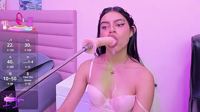 Snapshot of isabella_santos1 chatting on March 2, 2025, 12:03 pm isabella santos1 online show from March 2, 2025, 12:03 pm