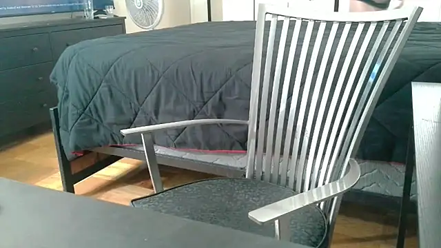 Snapshot of Aaron_Rose25 chatting on December 21, 2025, 3:08 am Aaron Rose25 online show from December 21, 2025, 3:08 am