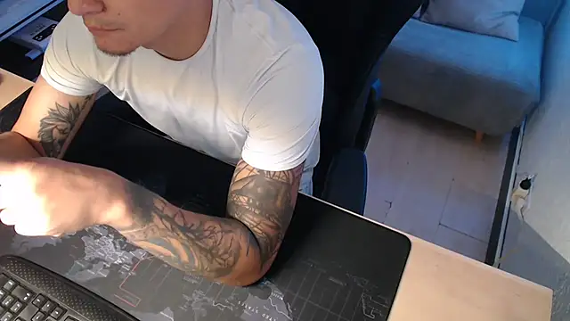 Snapshot of team_dinamite69 chatting on February 23, 2026, 12:17 pm team dinamite69 online show from February 23, 2026, 12:17 pm