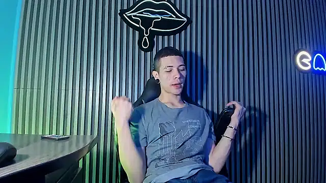 Jefer rick  online show from October 6, 2025, 12:39 pm