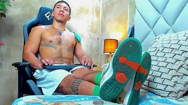 marc ginale online show from September 26, 2025, 4:58 pm