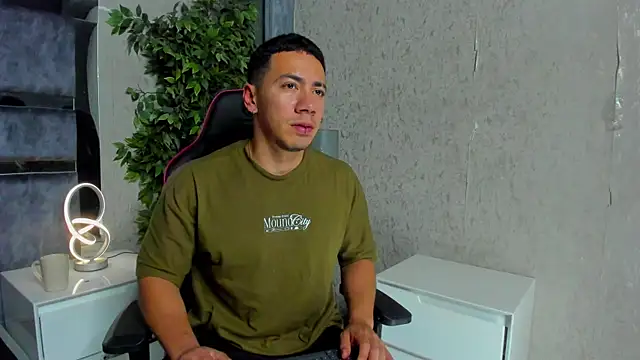 marc ginale online show from December 22, 2025, 10:21 pm