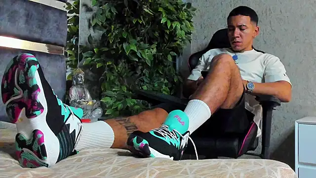 marc ginale online show from October 5, 2025, 1:24 pm