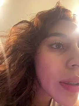 Katee Jones online show from March 5, 2026, 7:21 pm