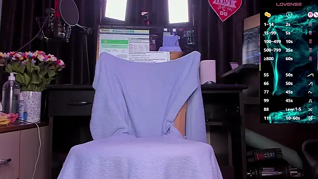 Raissa sky26 online show from September 26, 2025, 2:40 am