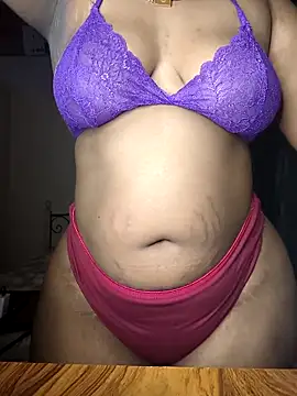 Snapshot of susmithasushi81 chatting on October 27, 2025, 5:03 pm susmithasushi81 online show from October 27, 2025, 5:03 pm