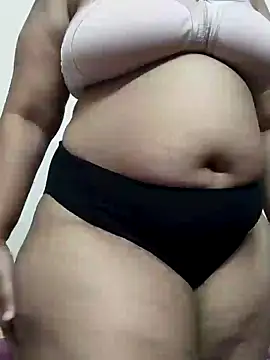 Snapshot of susmithasushi81 chatting on February 3, 2025, 3:49 pm susmithasushi81 online show from February 3, 2025, 3:49 pm