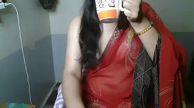 Snapshot of NithyaSingh chatting on March 11, 2025, 11:47 pm NithyaSingh online show from March 11, 2025, 11:47 pm