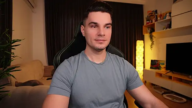 Snapshot of billypassion chatting on February 21, 2025, 5:46 am billypassion online show from February 21, 2025, 5:46 am